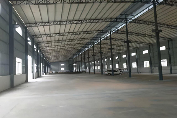 沈阳钢结构厂房在雨季如何做好防水?